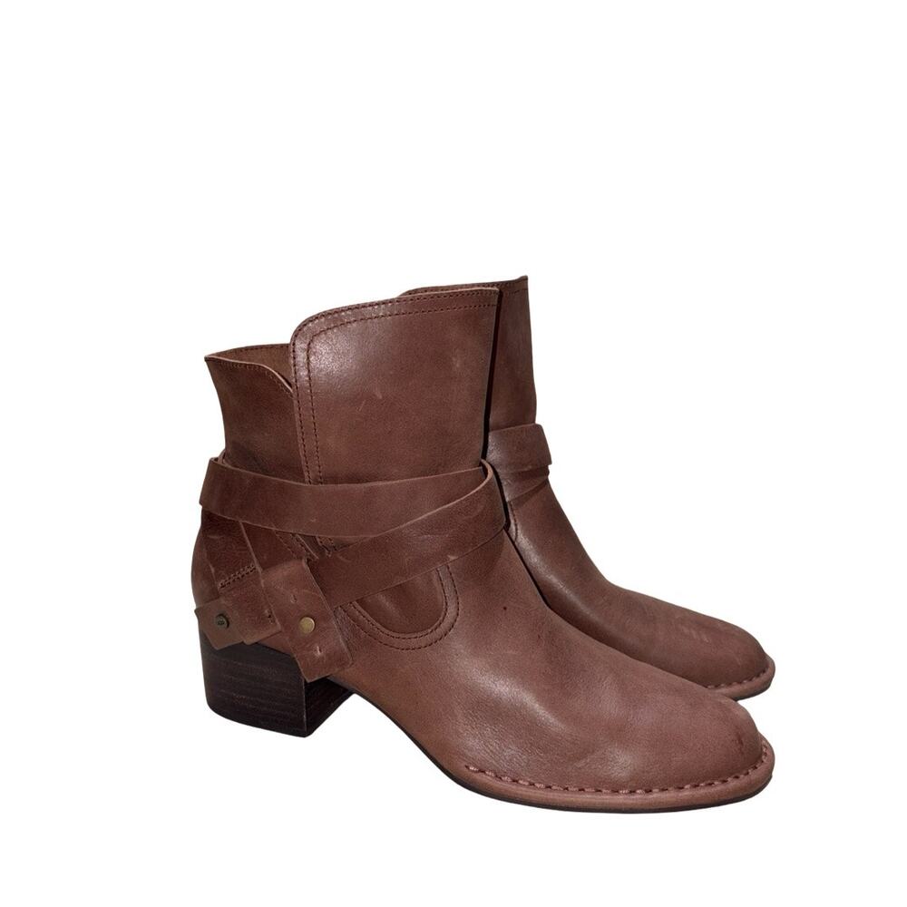 UGG Elysian Brown Leather Wrap Around Strap Ankle Boots Size: US 10